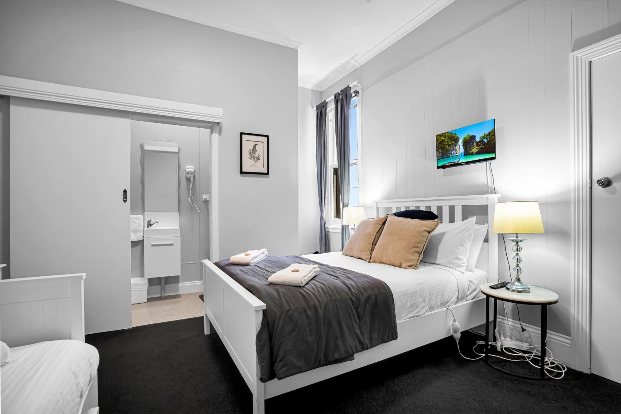Bischoff Hotel Waratah Εξωτερικό φωτογραφία