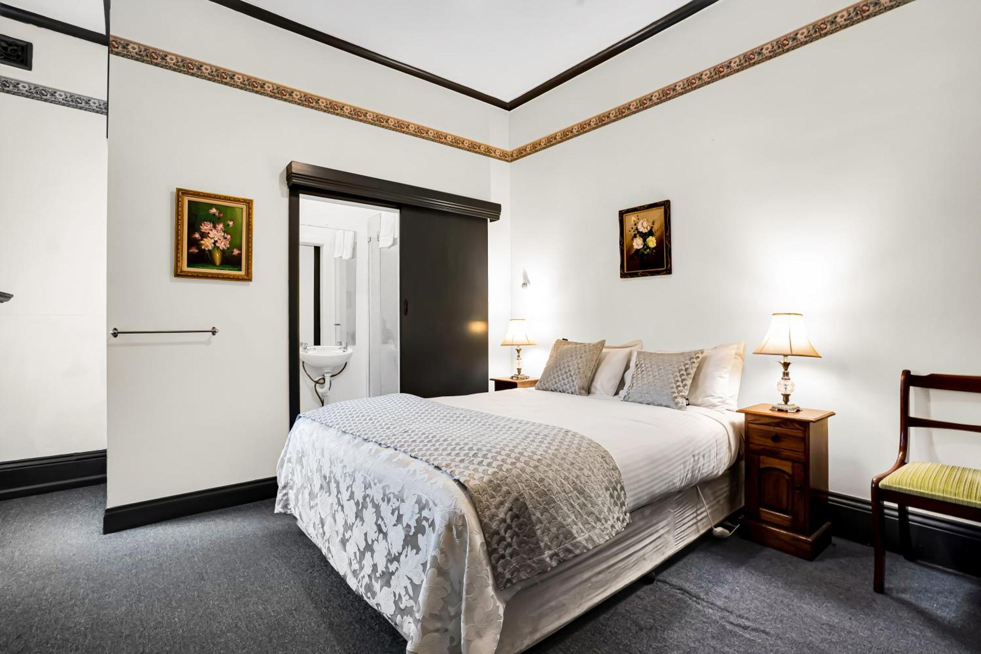 Bischoff Hotel Waratah Εξωτερικό φωτογραφία