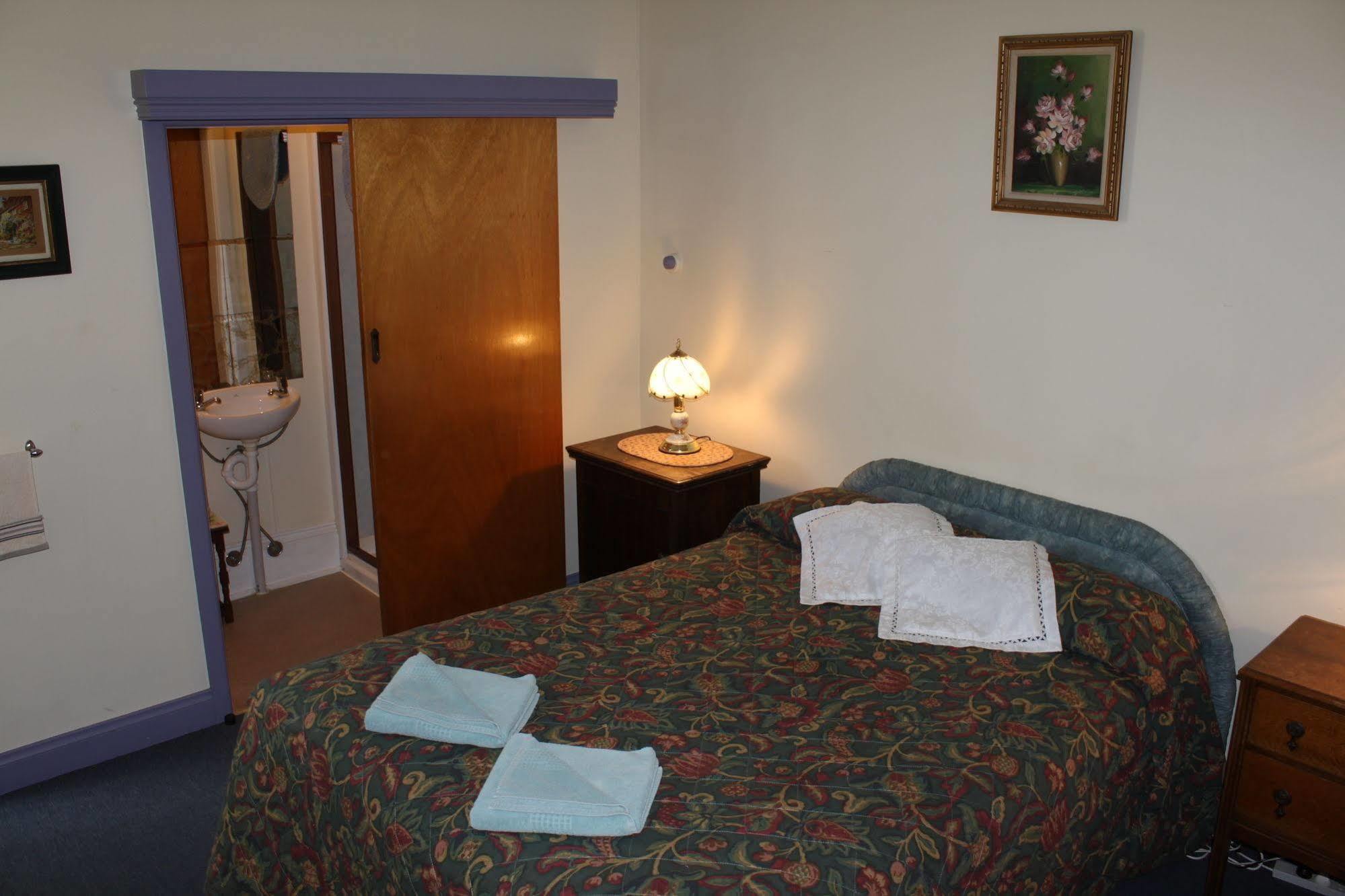 Bischoff Hotel Waratah Εξωτερικό φωτογραφία