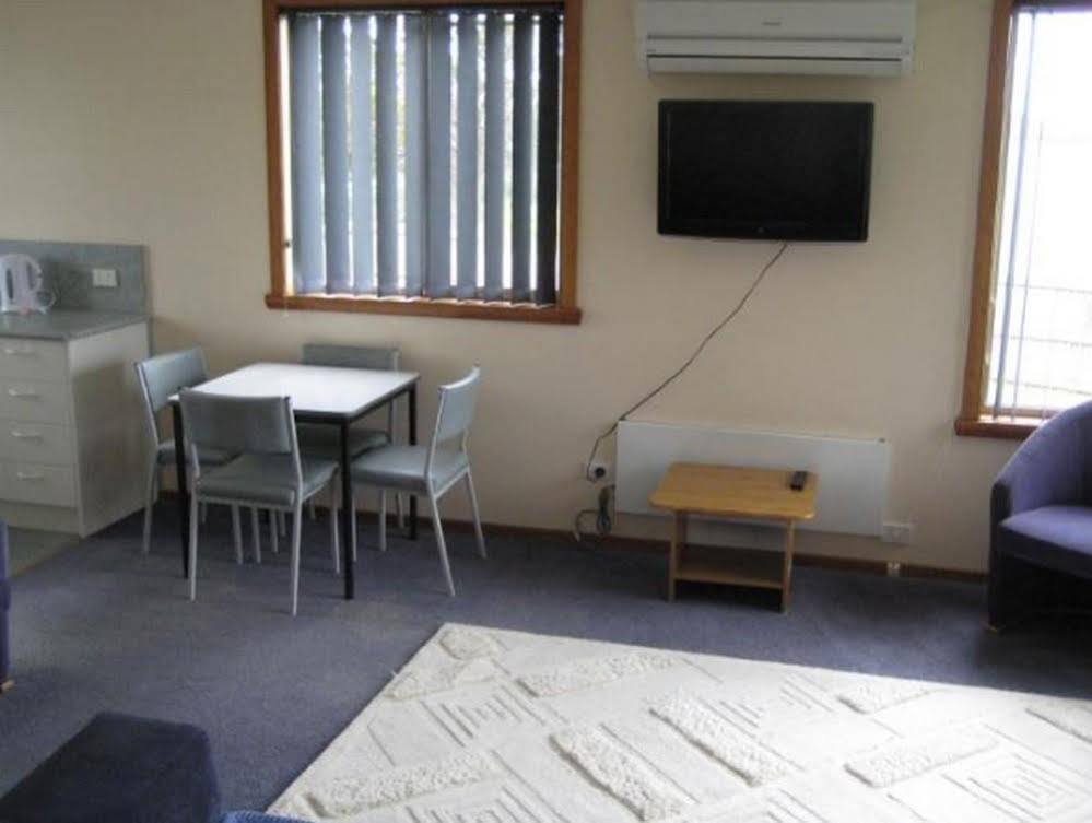 Bischoff Hotel Waratah Εξωτερικό φωτογραφία